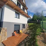 아파트 Jedrek Z Sauna, Kominkiem I Tarasem 자코파네