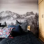Jedrek Z Sauna, Kominkiem I Tarasem Appartamento *