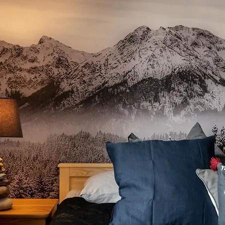 Jedrek Z Sauna, Kominkiem I Tarasem Zakopane